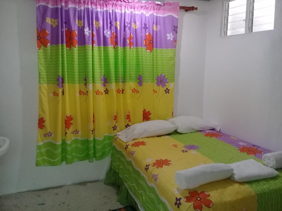 Hostel Quintonido Jarabacoa Exterior photo