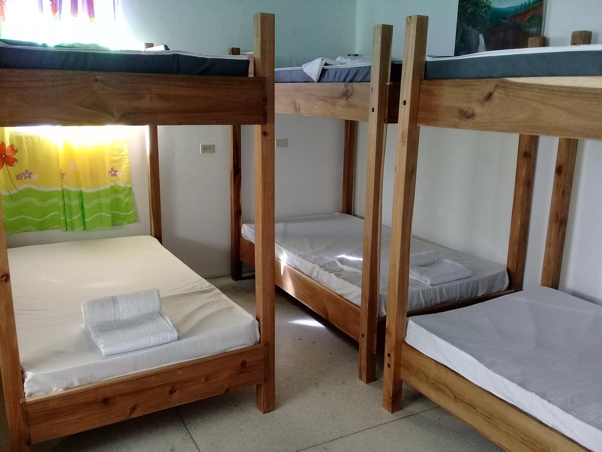 Hostel Quintonido Jarabacoa Exterior photo